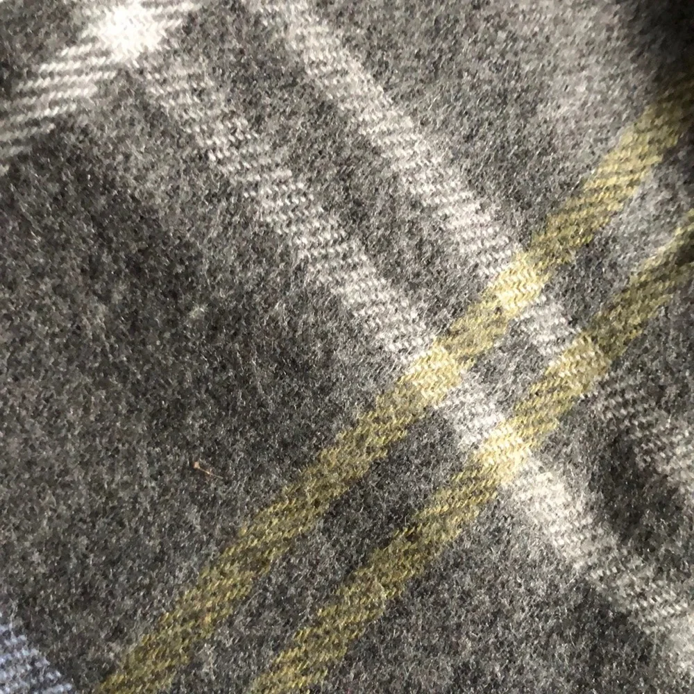 Cejon Super Soft Italian Scarf Plaid Made in Italy 100% acrylic
